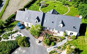 Chambres D'Hotes - Bed & Breakfast Homestay
